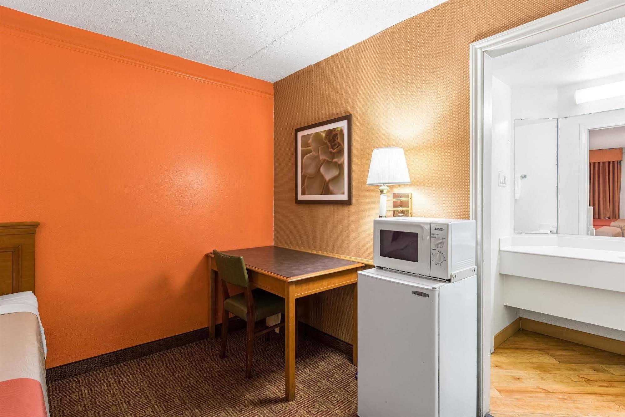 Motel 6 Houston Medical Center - Reliant Park Exterior foto
