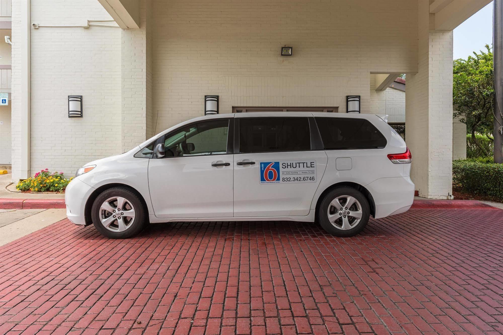 Motel 6 Houston Medical Center - Reliant Park Exterior foto